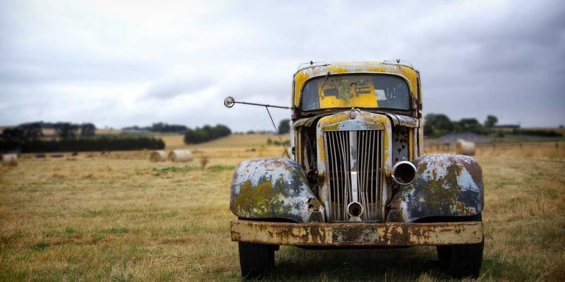 商标注册与版权保护：中国电商平台经营者的法律责任与消费者权益纠纷处理指南